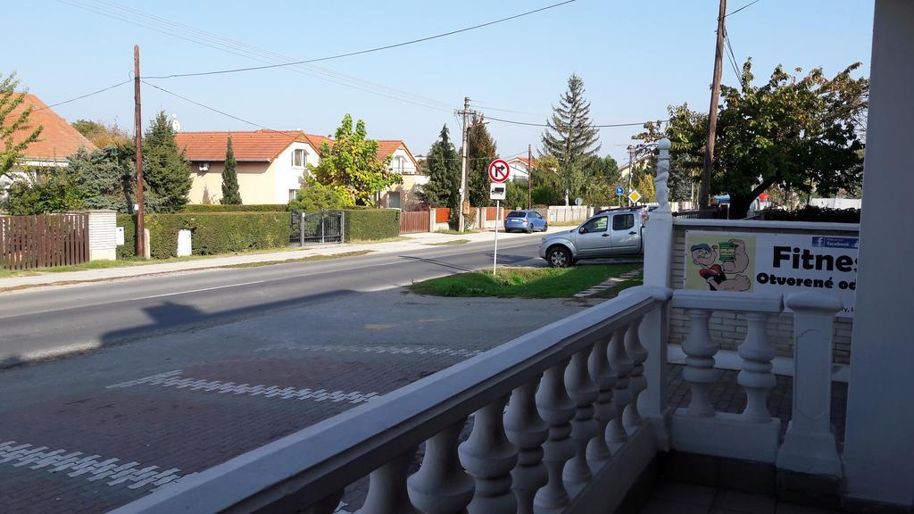 Motel Kotva Ivanka pri Dunaji Extérieur photo