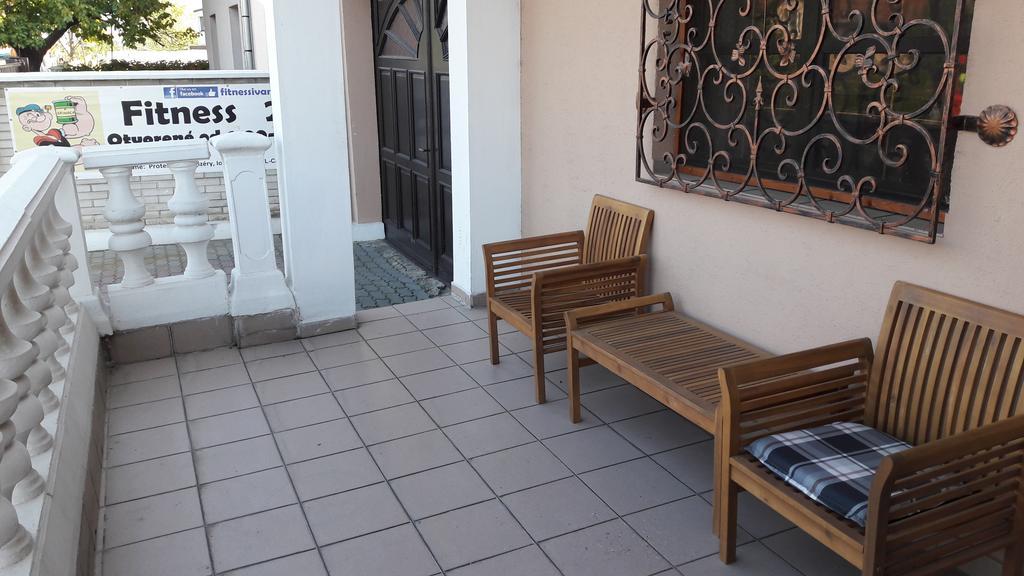 Motel Kotva Ivanka pri Dunaji Extérieur photo